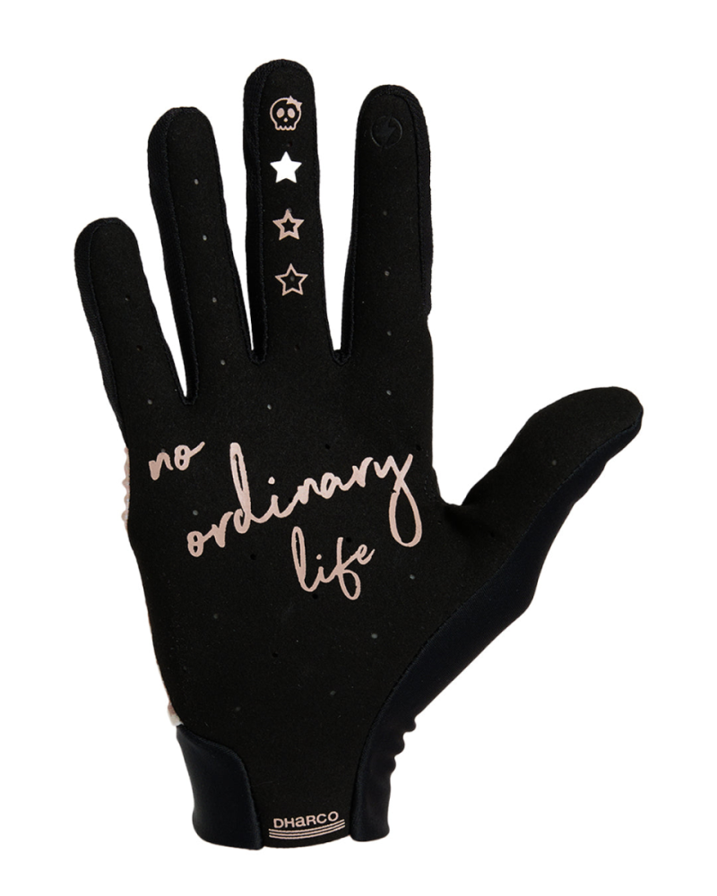 Dharco Womens Trail Glove | Priscilla, M
