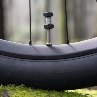 Capsterpiece Kurzhantel | Ventilkappe
